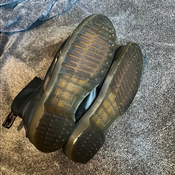 Black Glossy Leather Dr. Martens Boots Thick Soles - Picture 4 of 5